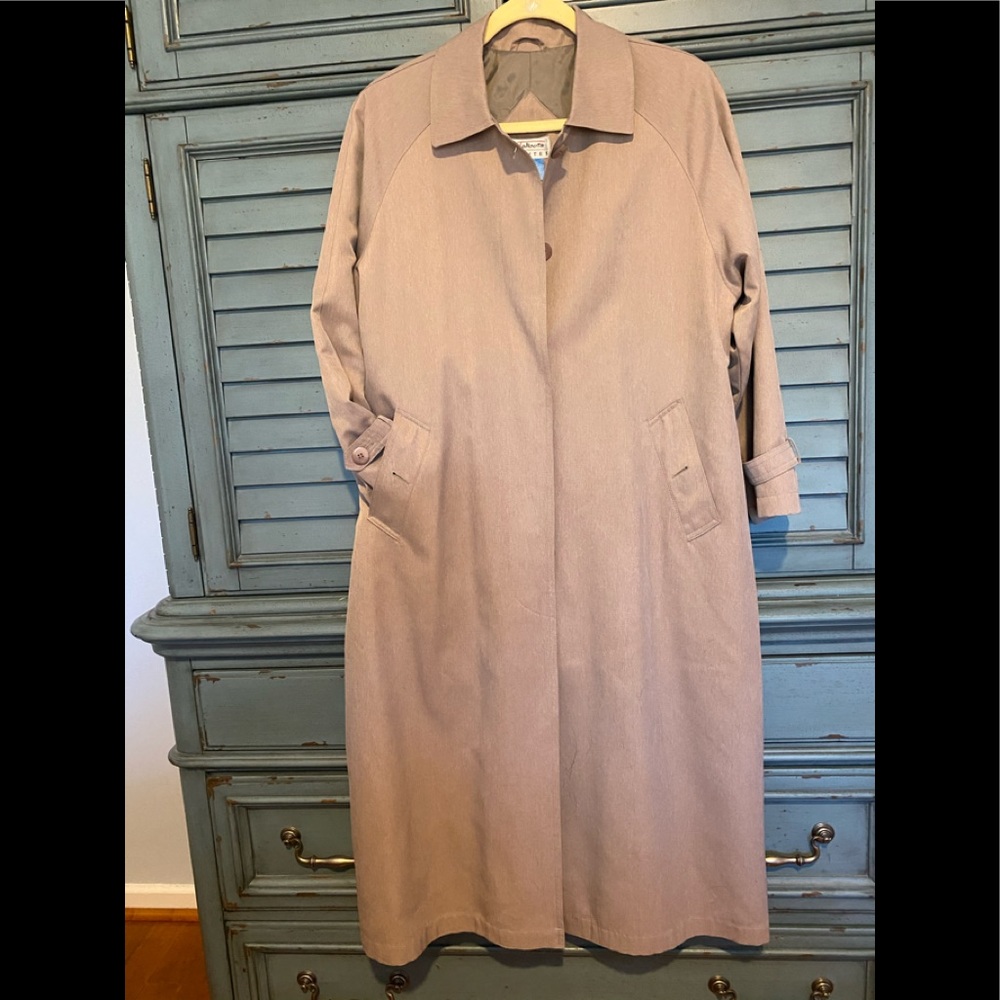 Long Petite Trench Coat by Talbots excellent cond.